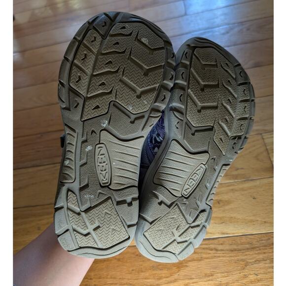 Keen Purple Gray Geometric Hiking Shoes Trail Outdoor Gorpcore Women's 7 - Picture 7 of 9